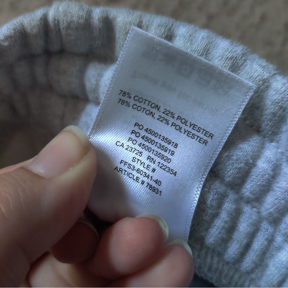 TNA Aritzia Cozy AF Gray Fleece Sweatpants Wide Leg - Picture 6 of 7